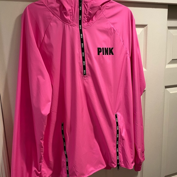 Victoria Secret PINK - NWT Anorak. Med/Large - Picture 2 of 9